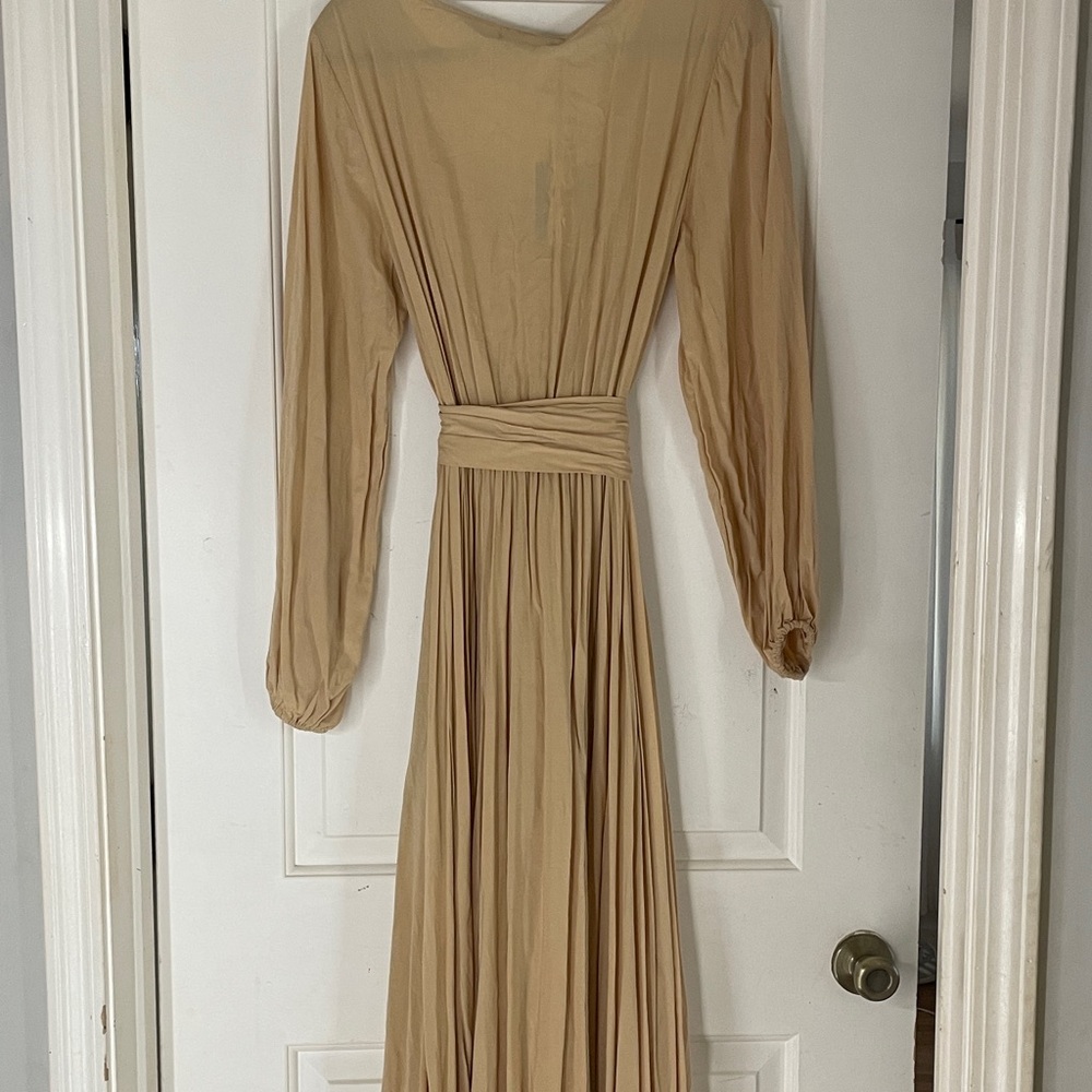 Chic Long Sleeve Beige Maxi Dress - Picture 5 of 5